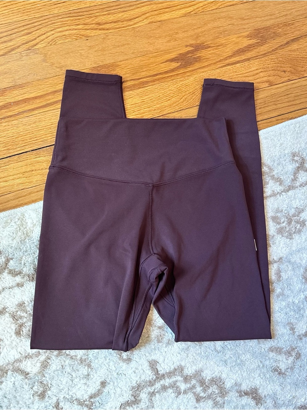 Vuori Set Two Piece AllTheForm Sports Bra Leggings Maroon Yoga Workout - Picture 5 of 7
